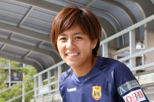 冨安健洋　彼女の噂　岩渕真奈　女子サッカー日本代表　匂わせ投稿