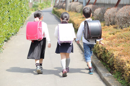 田中圭　妻　さくら　子ども　娘　小学校　公立　世田谷区立東深沢小学校